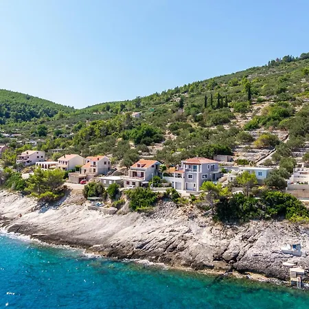 Holiday home Stunning In With House Sea View *