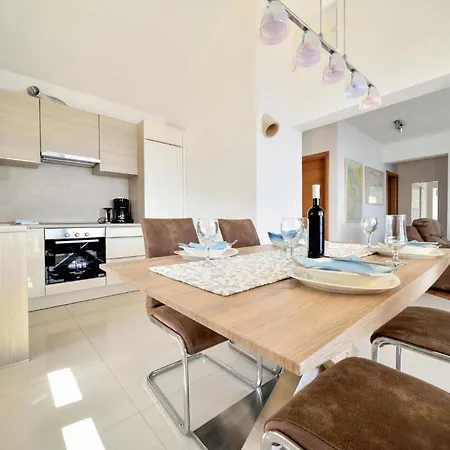 Stunning In With House Sea View